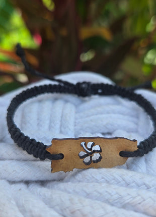 Pulsera con mapa de Puerto Rico y Flor maga_tres colores a escoger