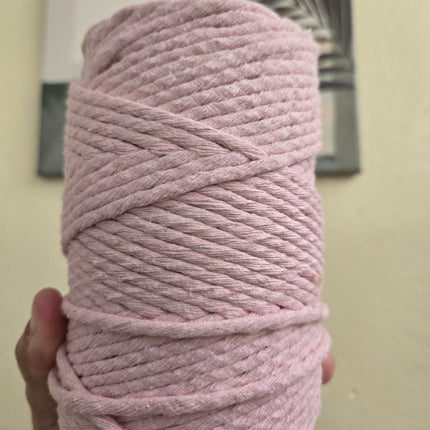 Rollos de hilo peinado o "single strand"_4mm