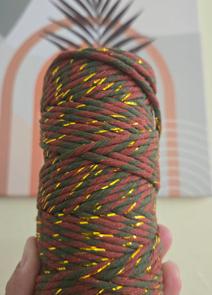 Ornamentos Navideños en Macramé