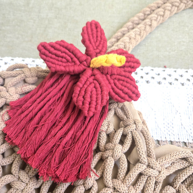 <h4>Explora nuestras piezas únicas</h4>