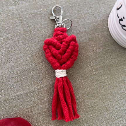 Llavero con diseño de corazón, 3 colores