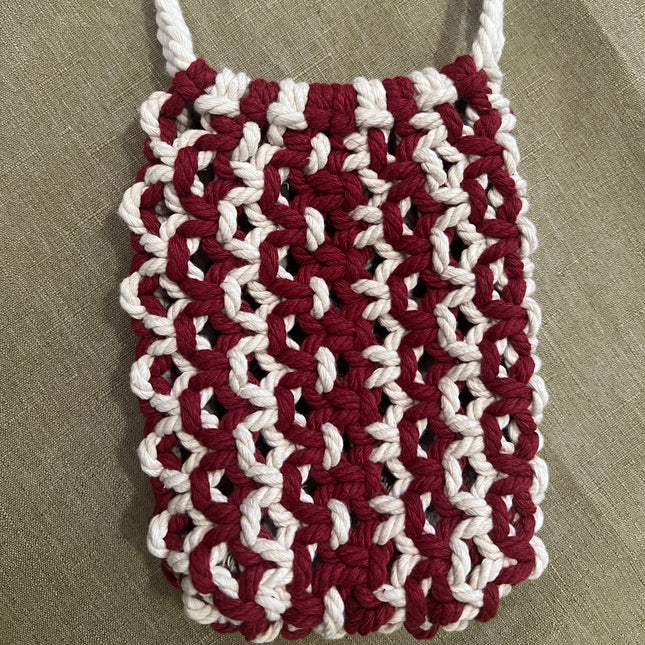 Cartera de celular color natural y rojo vino