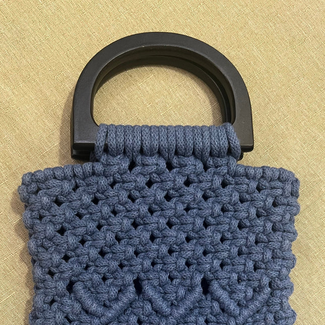 Cartera de mano azul denim