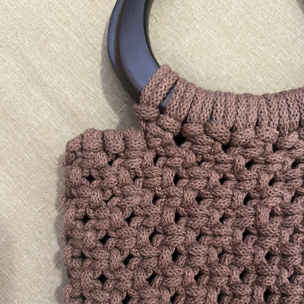 Cartera de mano color café