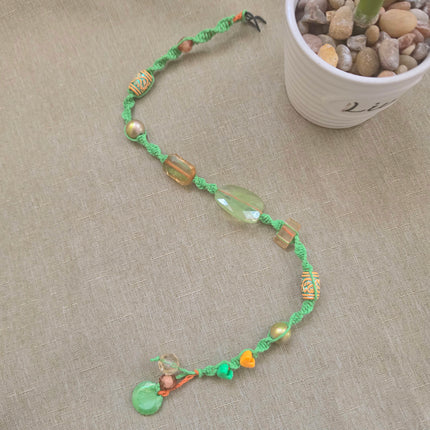 Macrame de pelo color verde con gomita para cabello