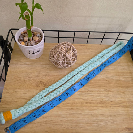 Lanyard trenzado en macramé