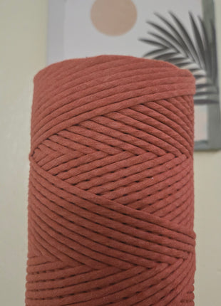 Rollos de hilo peinado o "single strand"