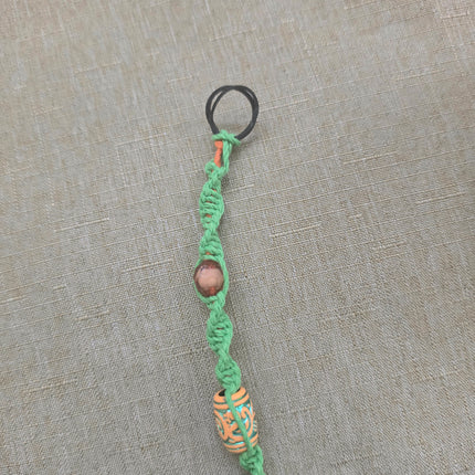 Macrame de pelo color verde con gomita para cabello