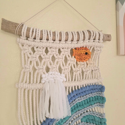 Marea entrelazada_Tapiz en macramé y técnica de telar_Pieza única